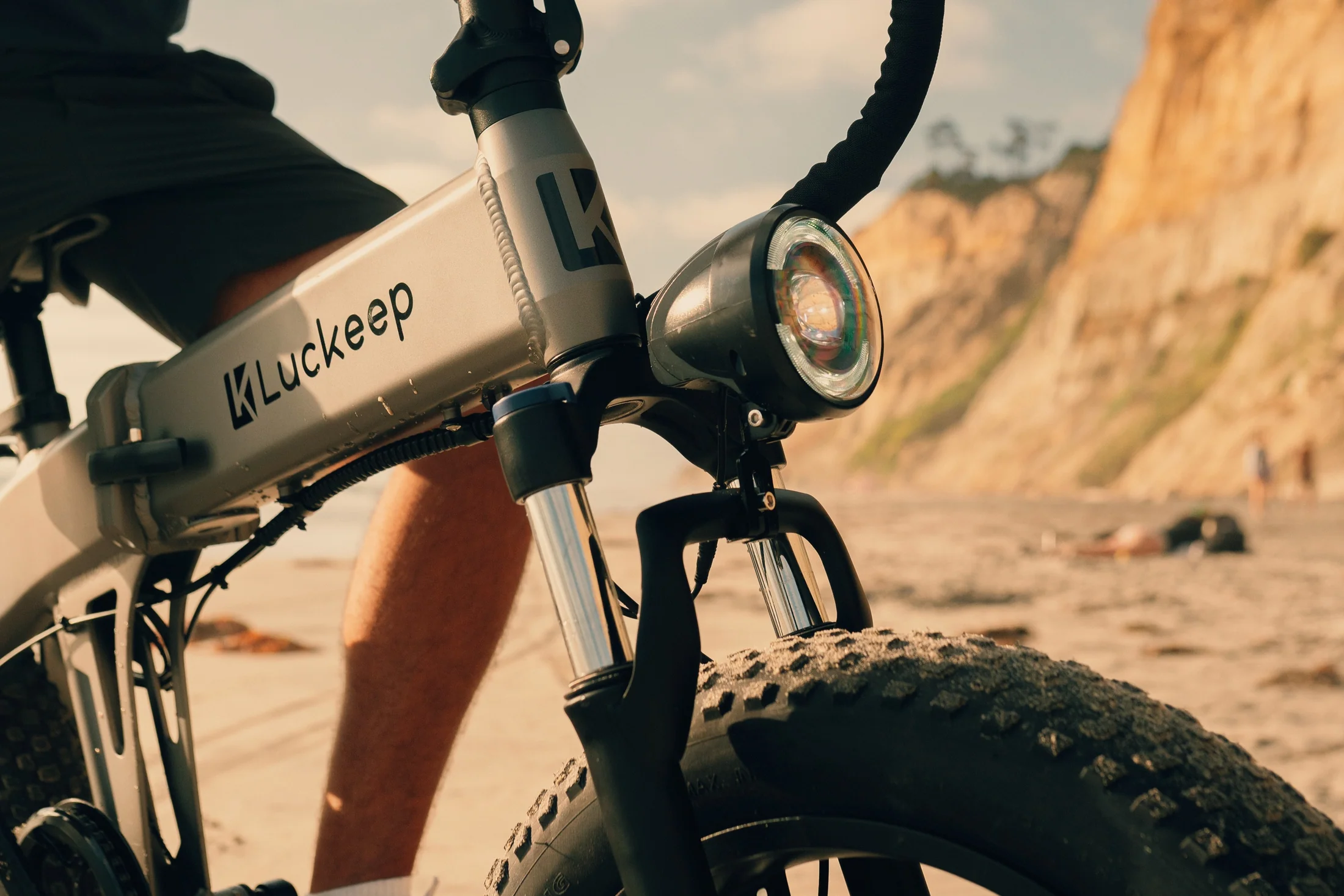🔥 X1 Folding eBike｜1200W Motor｜48V15Ah Battery｜45 km/h Top Speed｜Long Range｜Off-Road｜Compact & Foldable